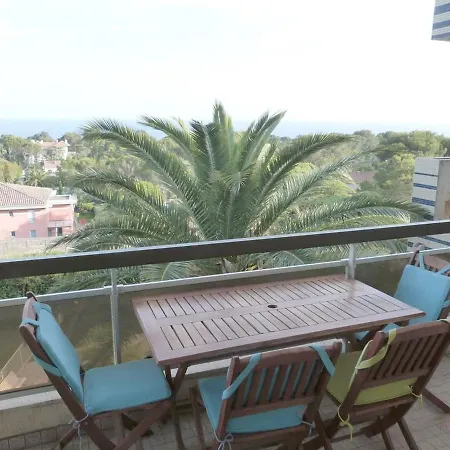 D'une A Raphael Avec Magnifique Vue Sur La Mer Piscine Partagee Et Jardin Clos A 300 M De La Plage Апартаменти
